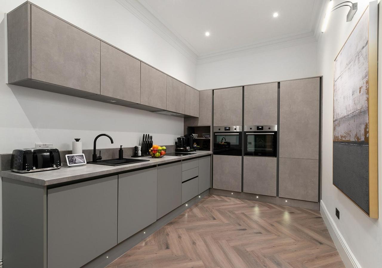 Luxury Georgian City Retreat By Sovo Apartments Edinburgh Exterior photo